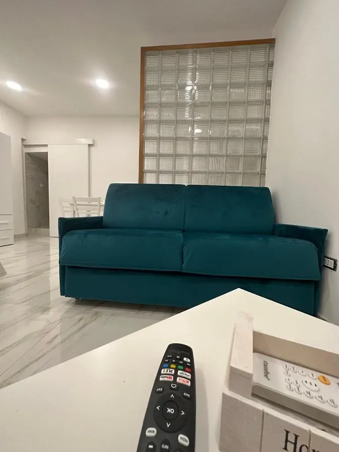 La Vie Est Belle Apartment Naples Italy
